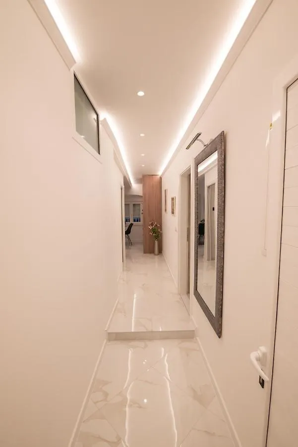Canta Amore Suites Zadar 0*,